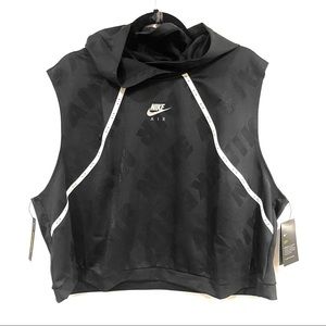 Nike therma dry crop top